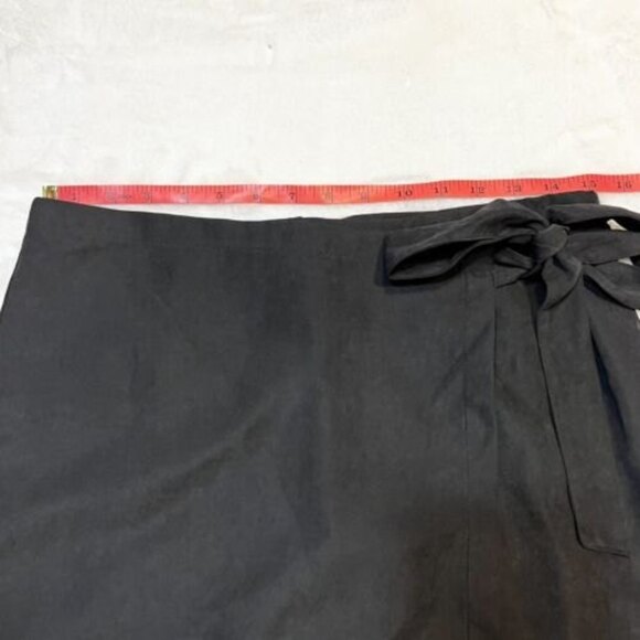HYFVE Black Asymmetrical Tie Front Skort Skirt Women's L - Picture 8 of 9